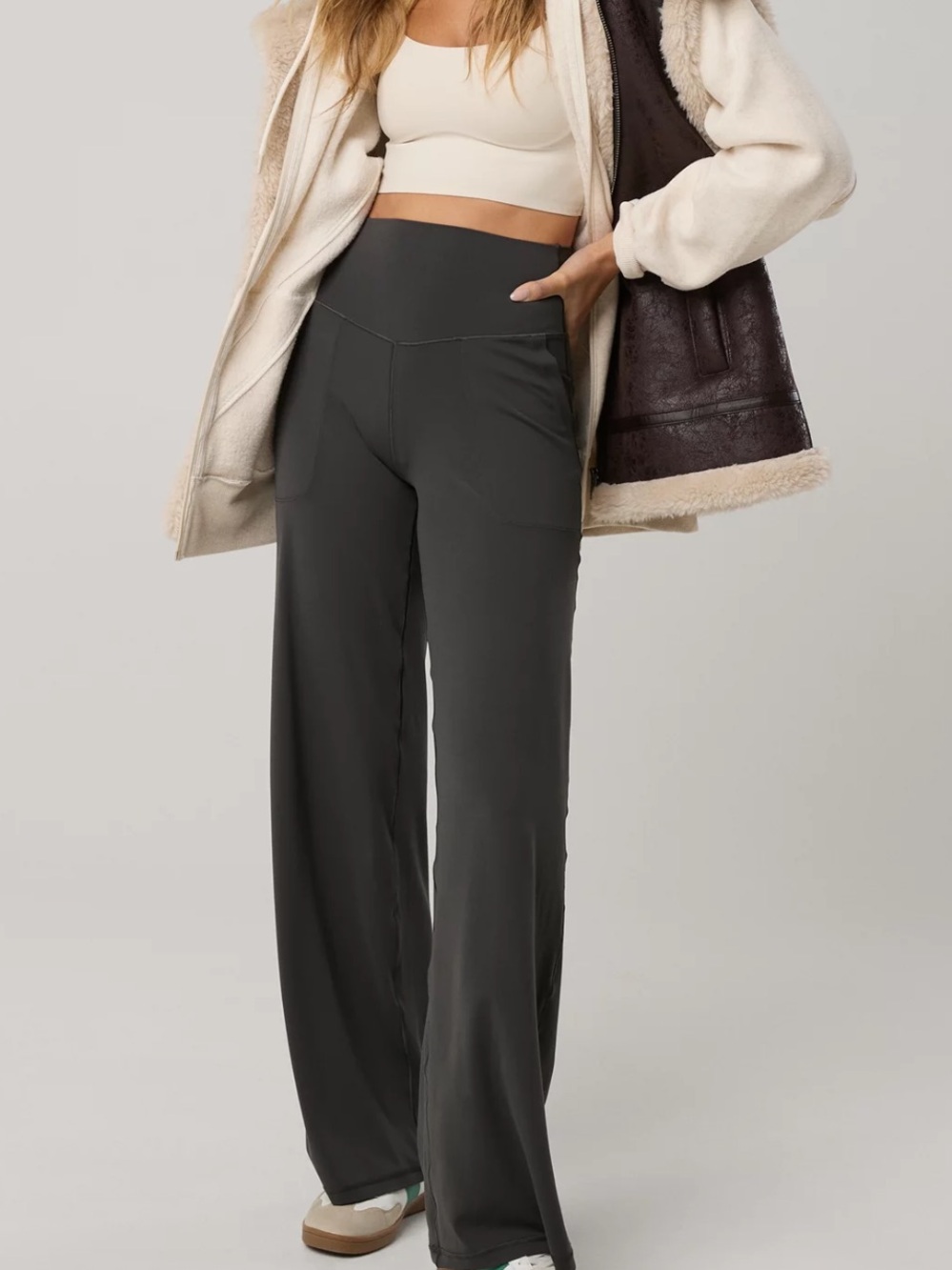 aerie High-Rise Wide Leg Pants in Charcoal